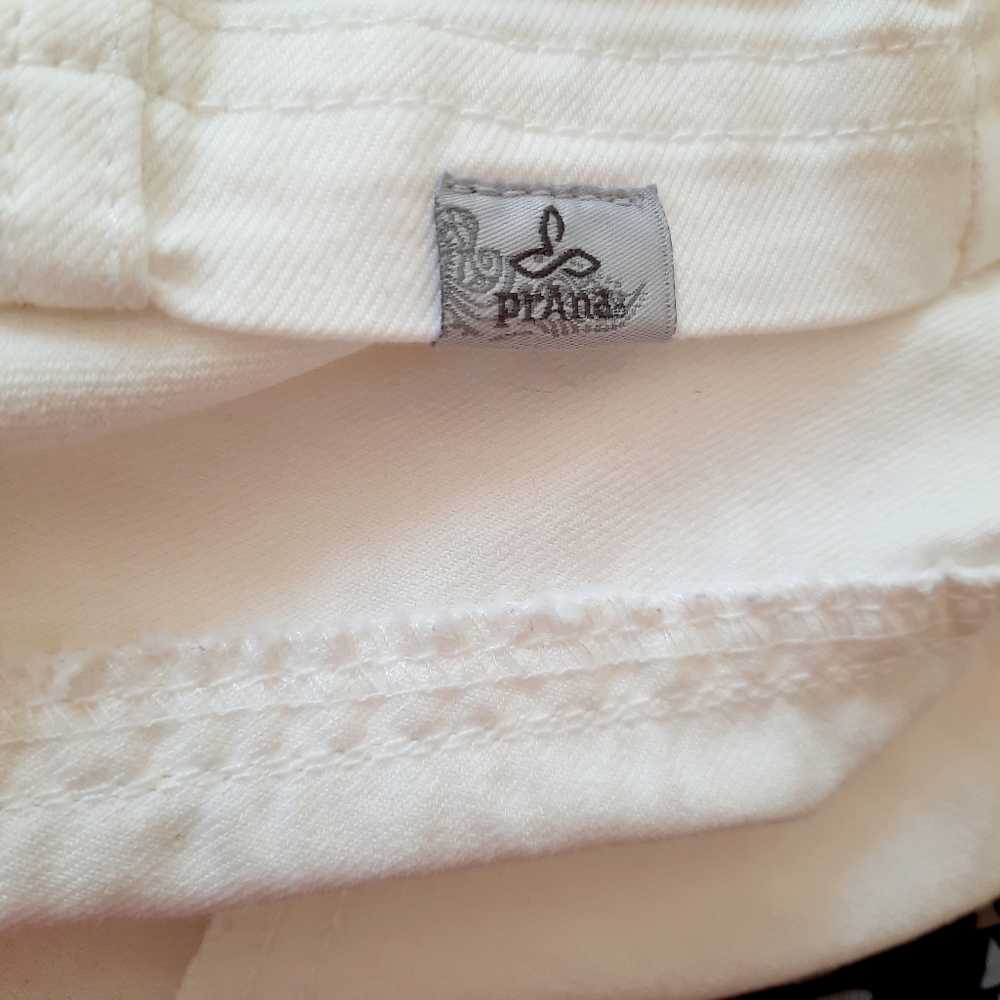 Prana White Lightweight Button Front Stretch Jack… - image 7
